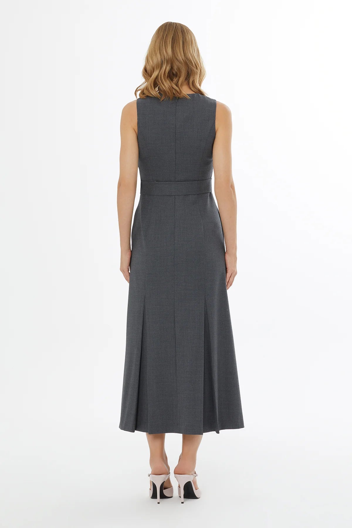 Arkası Gizli Fermuarlı Seyyar Kuşaklı Logolu Maxi Elbise