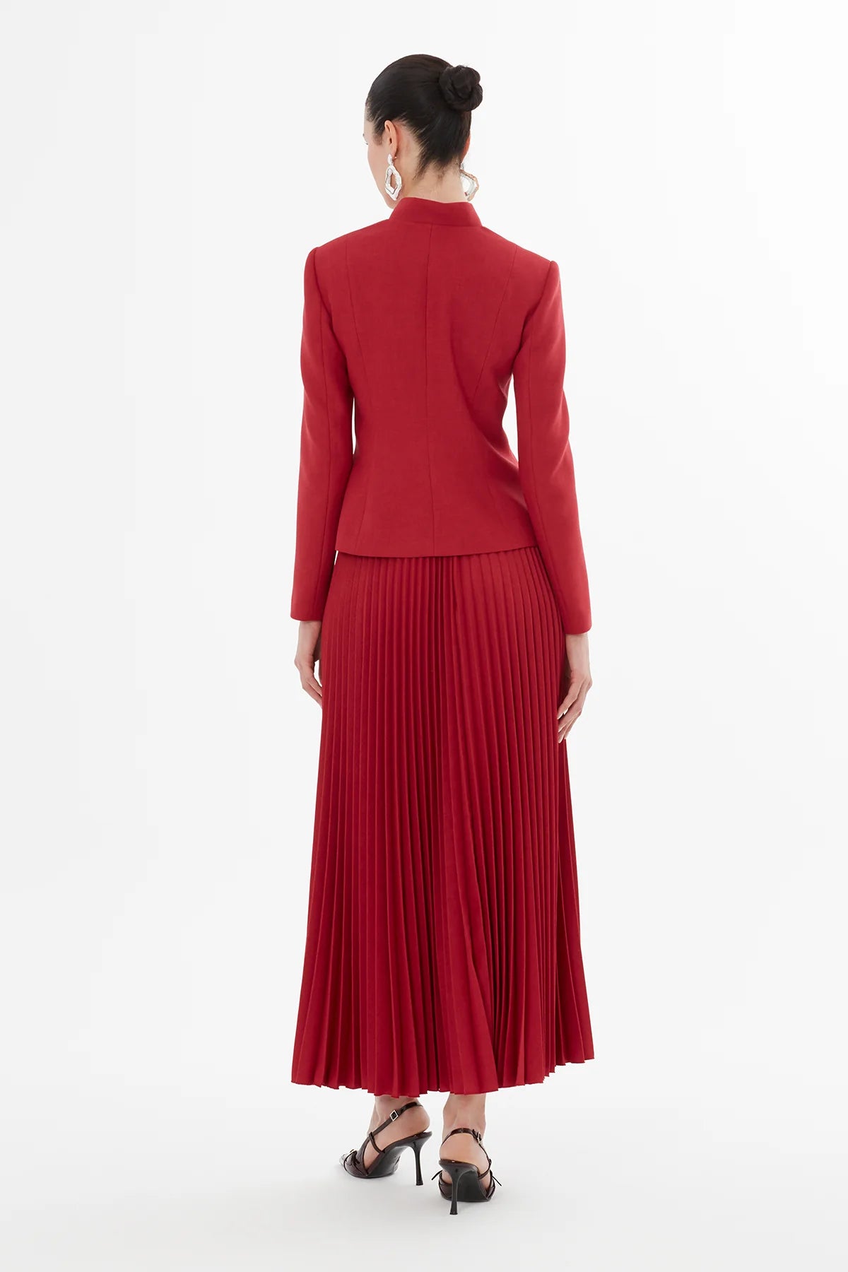 Kruvaze Kapama Ceket Ve Piliseli Etekli Takım