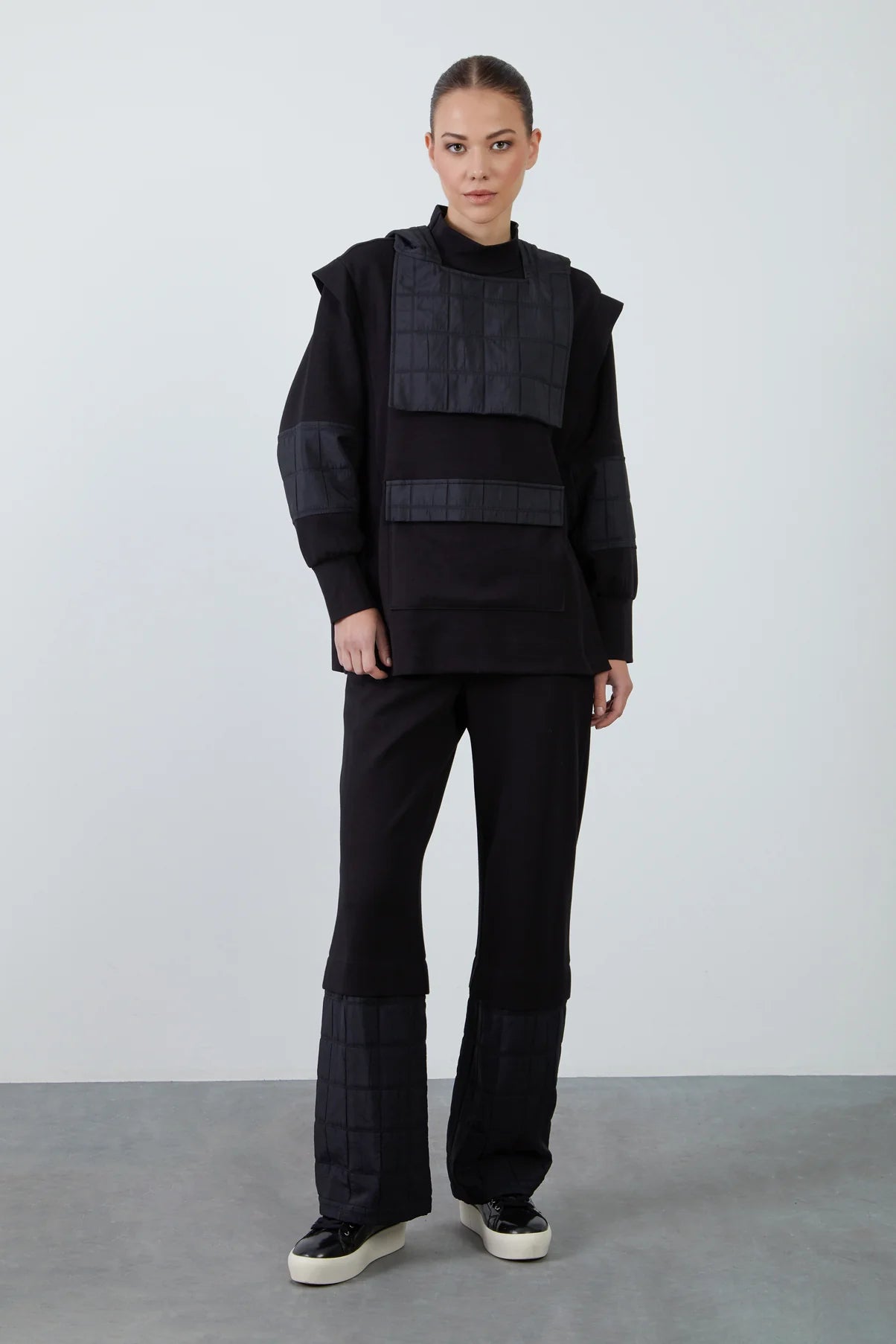 Beli Lastikli Pantolonlu Rahat Kesim Örme Haki Eşofman Takımı