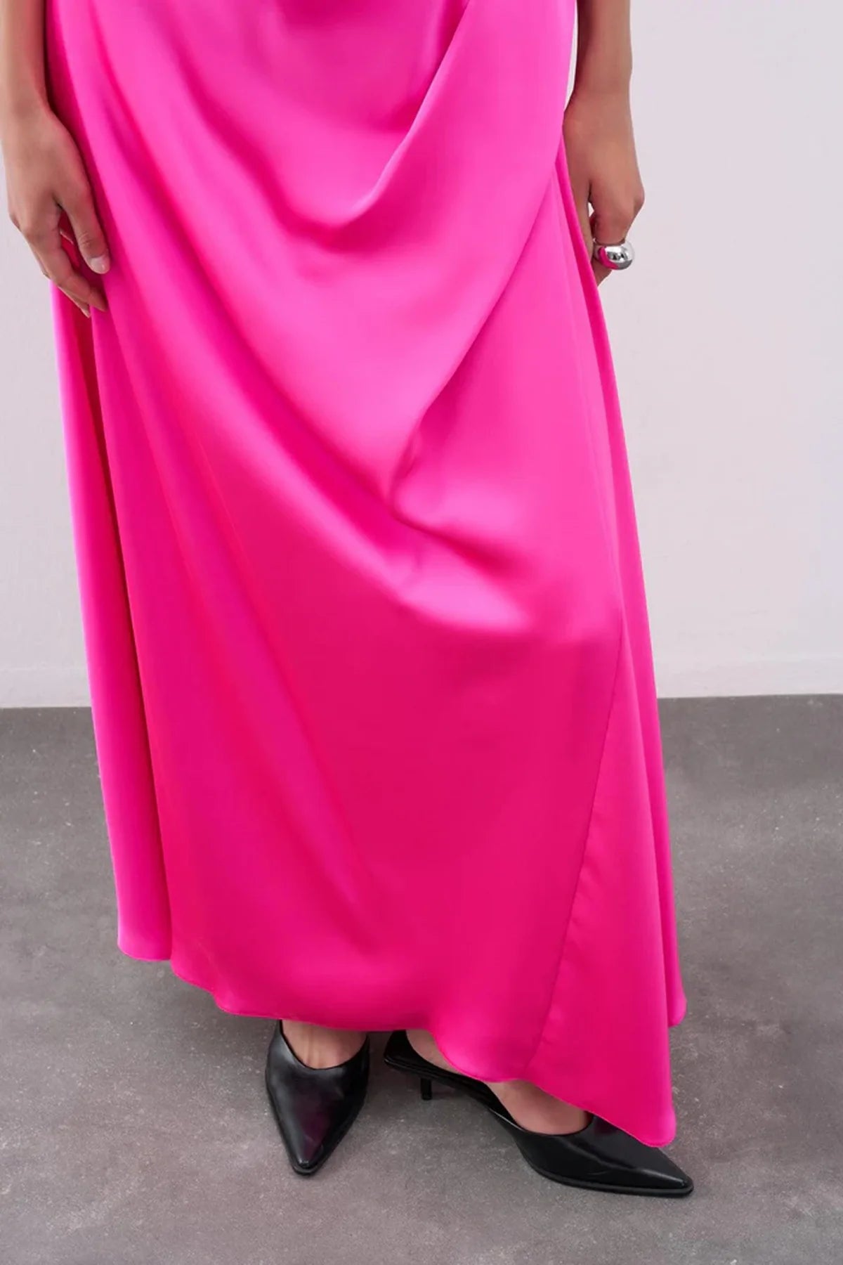 STRAPLEZ DRAPE DETAYLI UZUN ABİYE ELBİSE