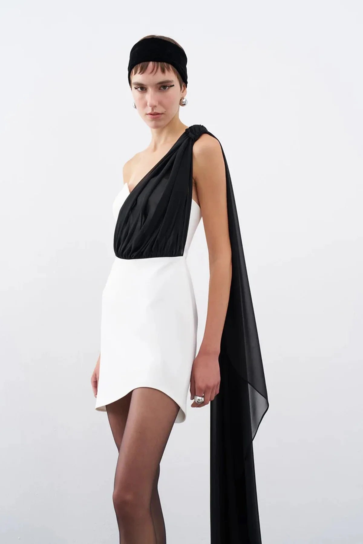 ŞALLI KALP YAKA MİNİ ABİYE ELBİSE