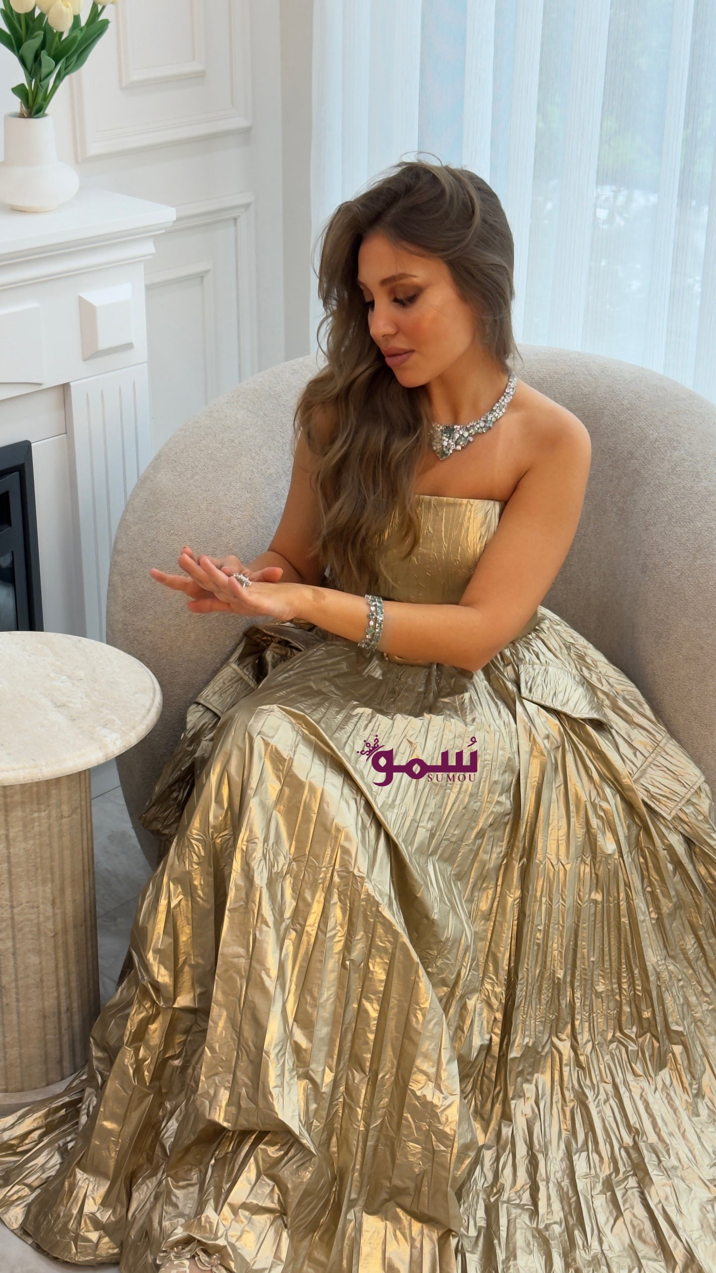 طقم فاخر بحجر الأليكساندرايت النادر – فضة عيار 975ٍ