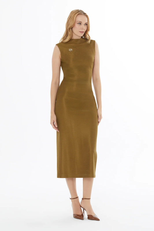 Yuvarlak Yaka Fermuar Kapamalı Yırtmaçlı Sıfır Kol Midi Elbise