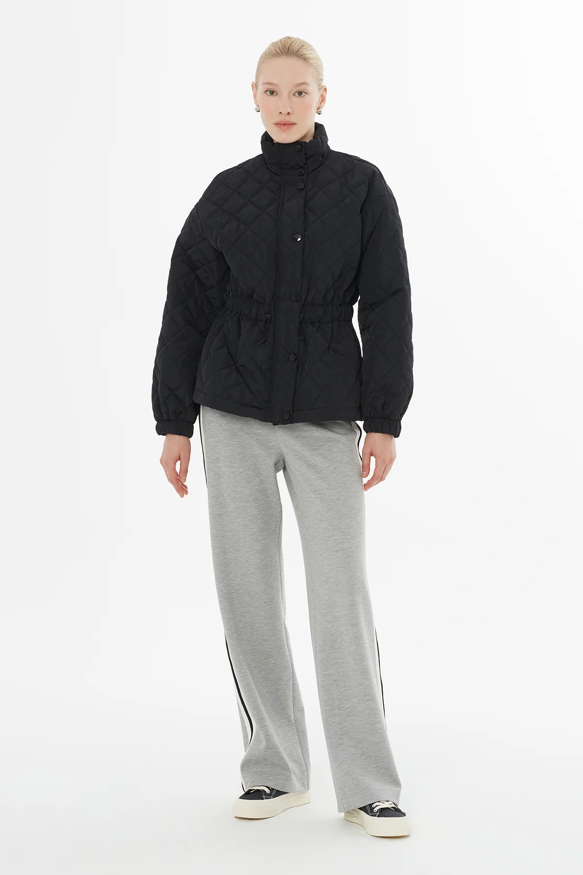 Belden Lastikli Çıtçıt Kapamalı Mont