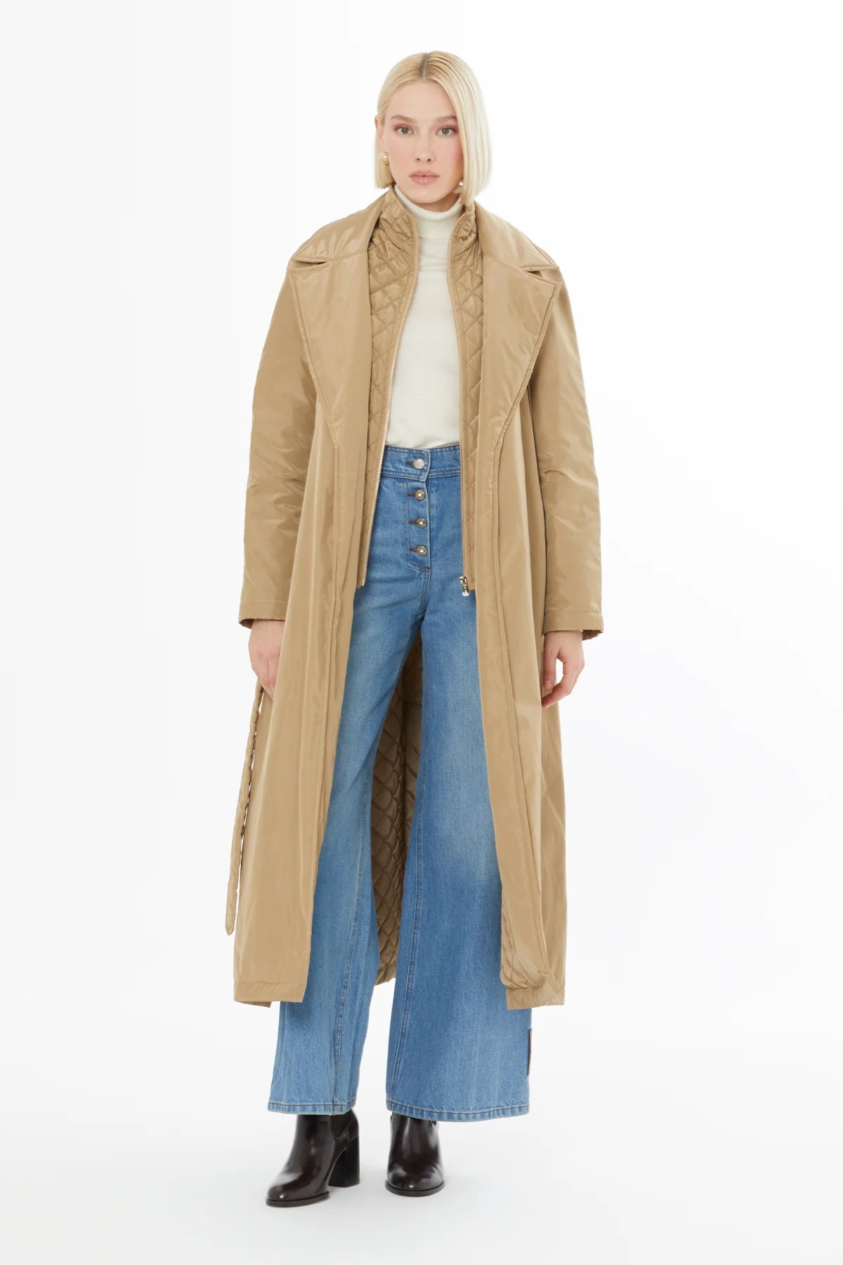 Seyyar Kumaşlı Uzun Kapitone Mont