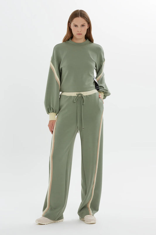 Şerit Detaylı Rahat Kesim Sweatshırt takim