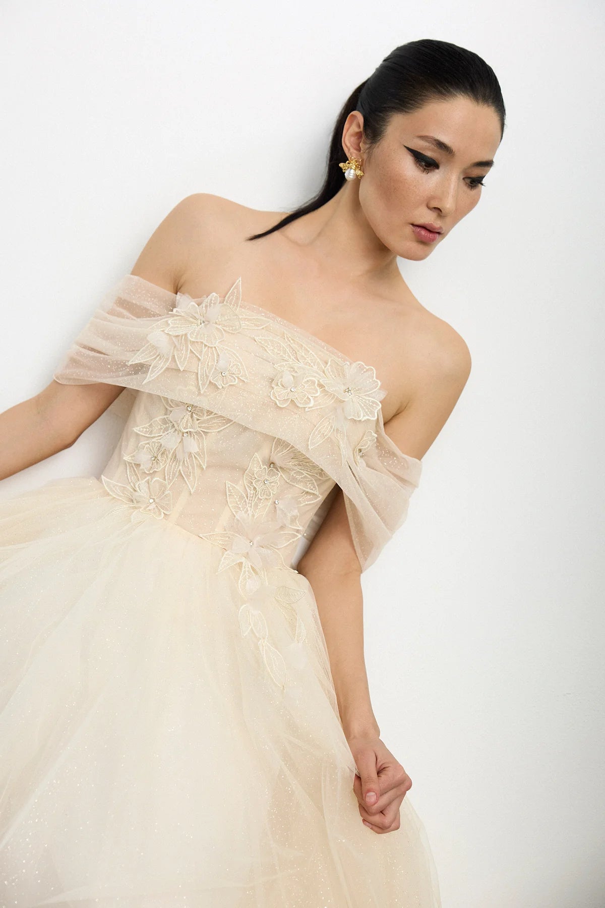 Çiçek Aplikeli Simli Tül Etek Detaylı Uzun Abiye Elbise 2239