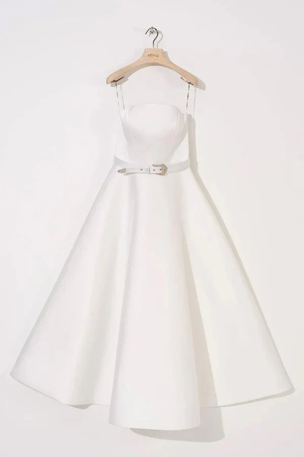 STRAPLEZ KEMER DETAYLI SATEN ELBİSE